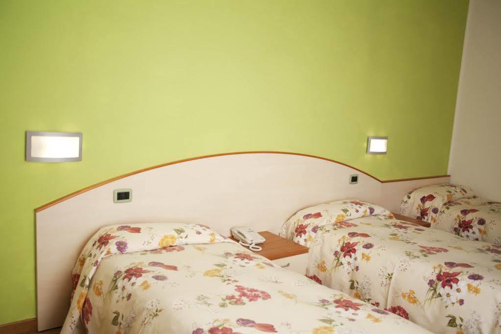 Albergo Da Benedetta Vetralla Zewnętrze zdjęcie